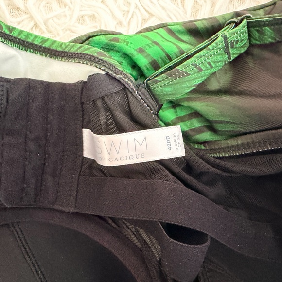 Swim by Cacique Underwire Plunge Relaxed Swim Tankini Top 42DD - Picture 8 of 8